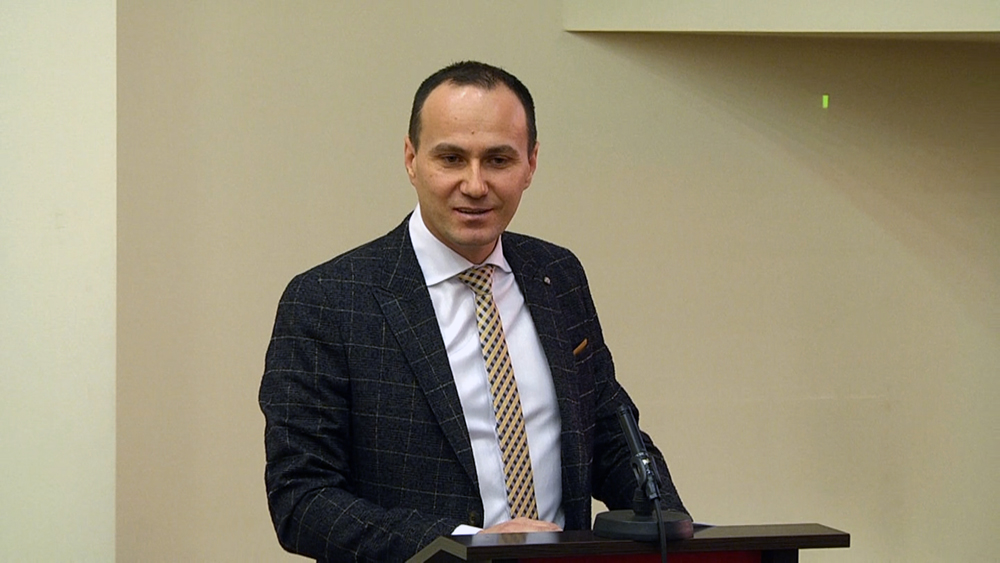 Pe lista PNL la alegerile europarlamentare se regăşeşte şi preşedintele PNL Târgovişte, Aurelian Cotinescu