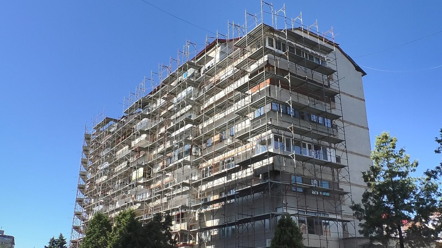 Târgoviște: Două proiecte majore pentru reabilitarea termică a blocurilor din municipiul Târgoviște.