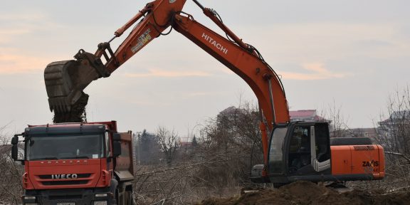 Targovistenii Care PlÄƒtesc Taxele È™i Impozitele Pentru Tot Anul 2020 PanÄƒ La 31 Martie BeneficiazÄƒ De O Reducere De 10 DamboviÅ£a Press