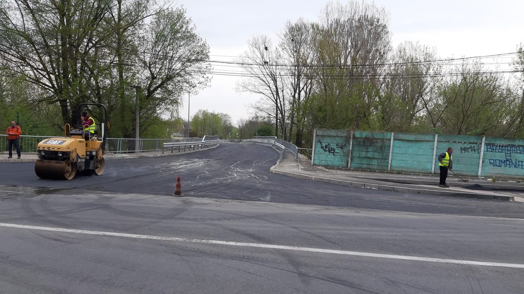 Lucrările pe strada Cornel Popa, sunt pe ultima sută de metri