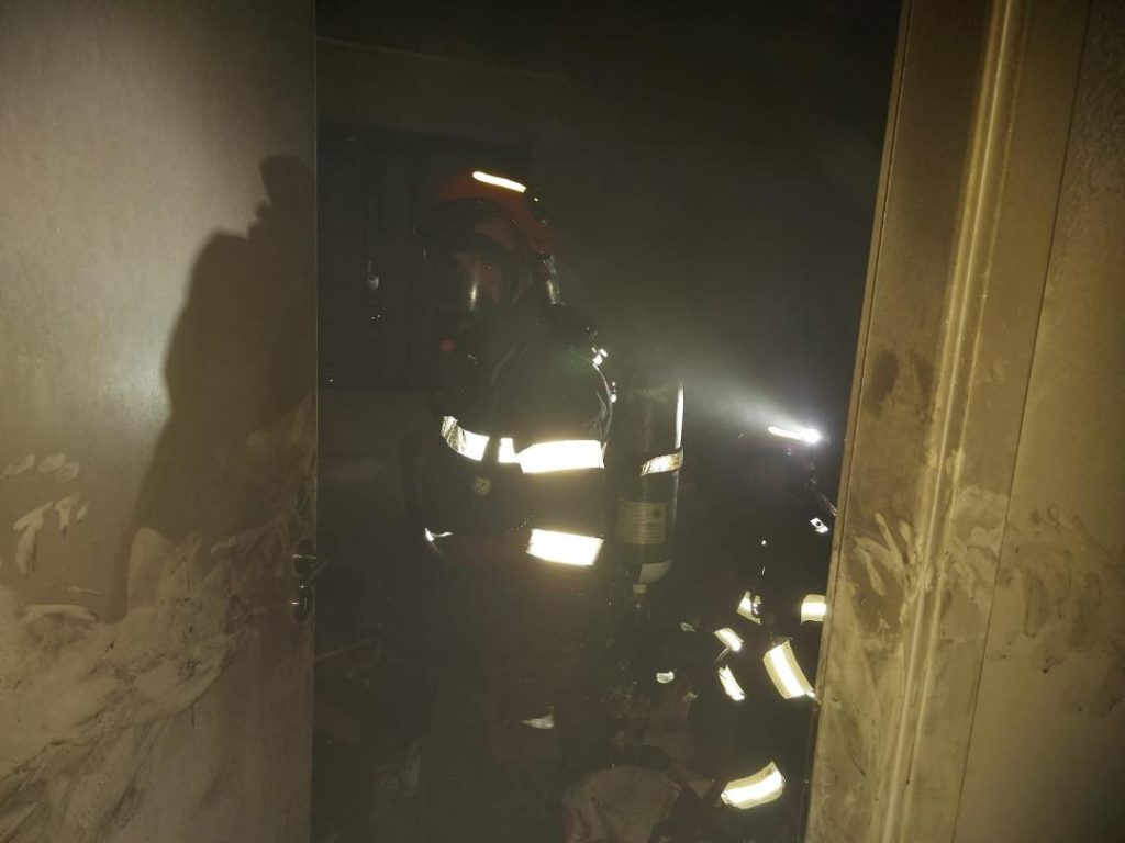 NOAPTE DE FOC pentru pompierii târgovișteni