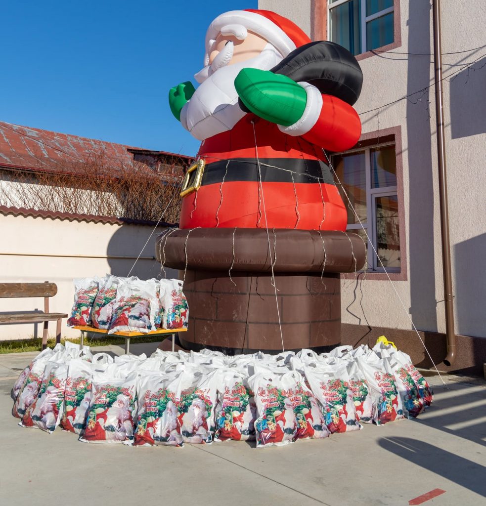 Primăria și Consiliul Local Văcărești, spiridușii lui Moș Crăciun