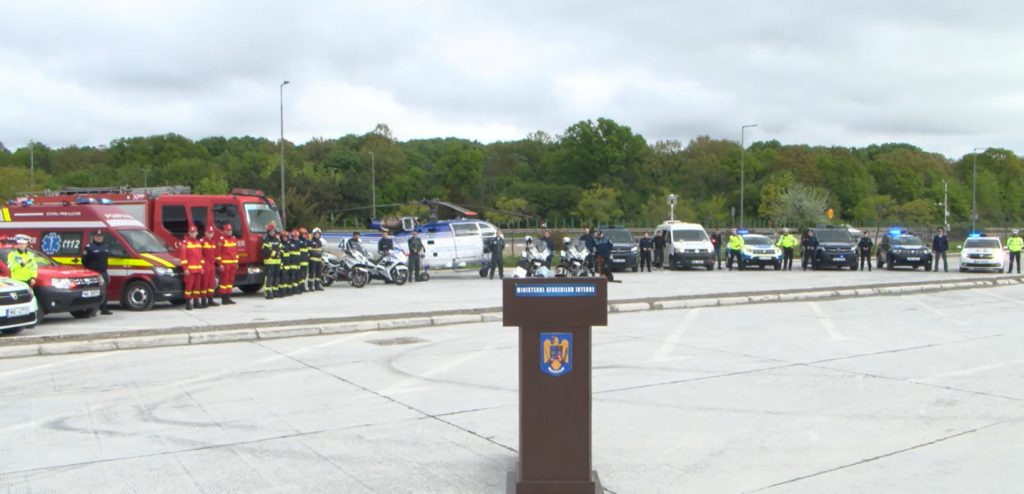 SUNT ÎN STRADĂ peste 1.400 de polițiști rutieri cu 350 de aparate radar, pe principalele drumuri naționale și autostrăzi, pentru prevenirea accidentelor grave și fluidizarea traficului rutier