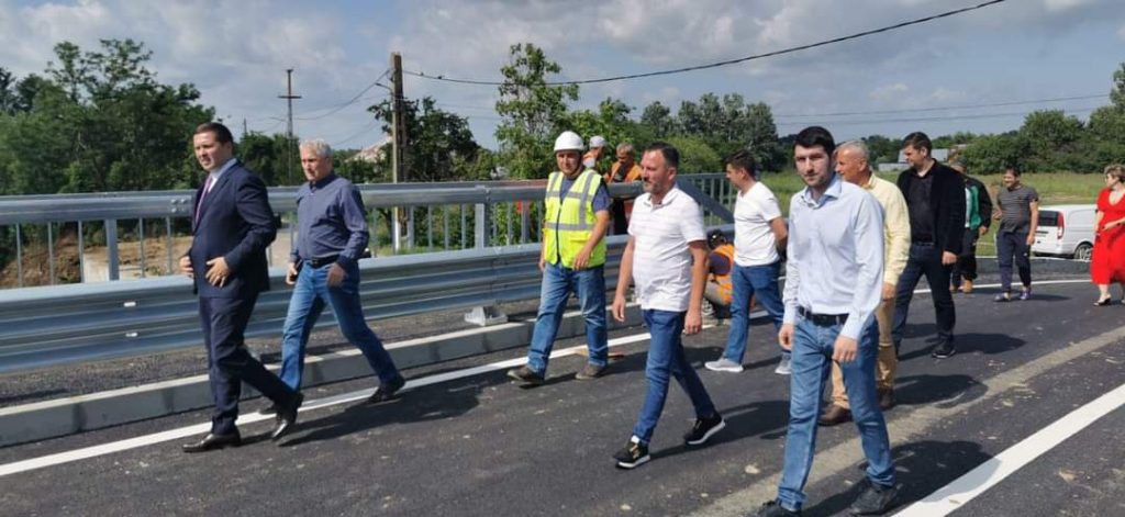 În cel mai scurt timp, podurile de la Corbii Mari și din Odobești vor fi redate circulației