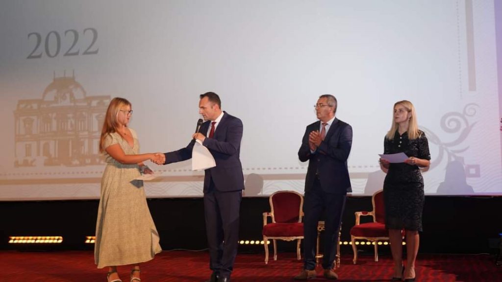 Primăria Târgoviște a premiat Performanța în Educație 