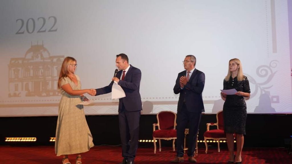 Primăria Târgoviște a premiat Performanța în Educație