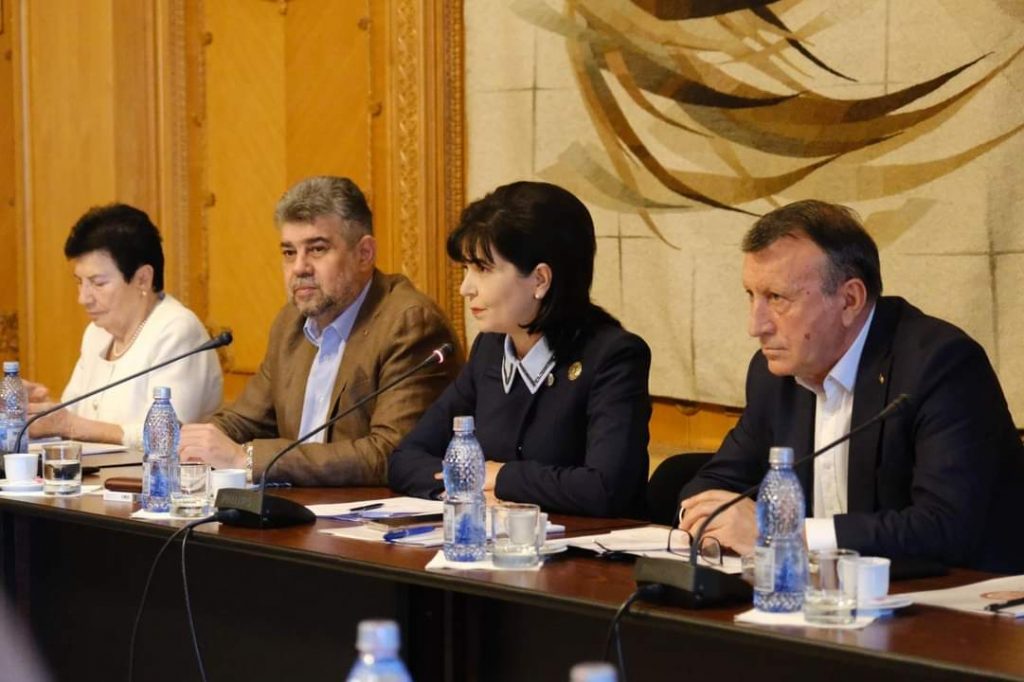 OFSD Dâmbovița la Comitetul Executiv al Organizației Femeilor Social Democrate din România