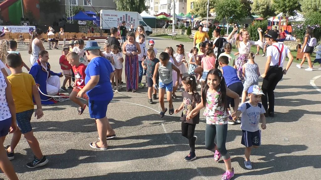  O lume de poveste de Zilele orașului Fieni