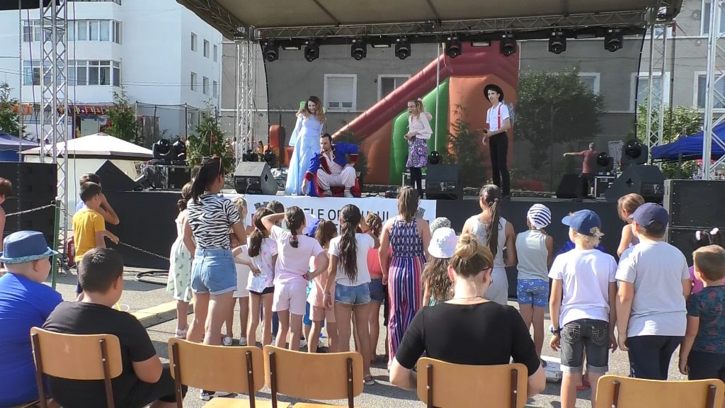  O lume de poveste de Zilele orașului Fieni