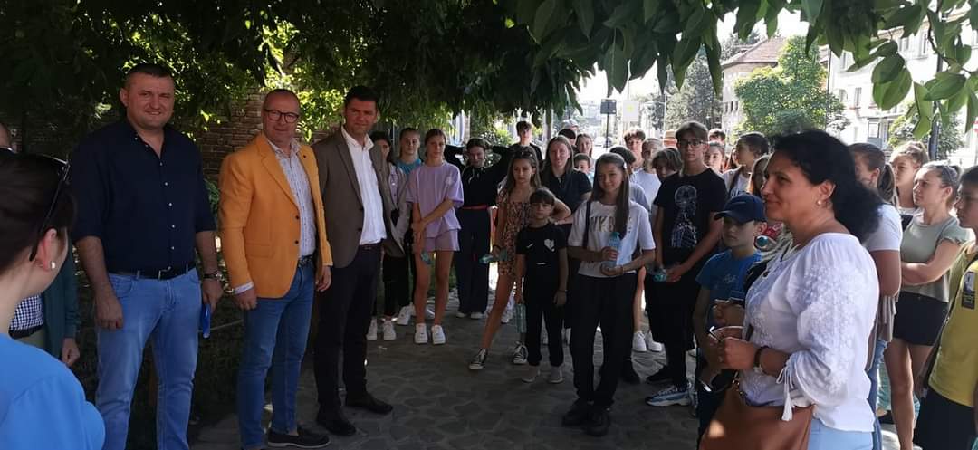 CJ Dâmbovița păstrează tradiția, 50 de copii din Raionul Ialoveni, Republica Moldova sunt în tabăra la  Căprioara  Gâlma