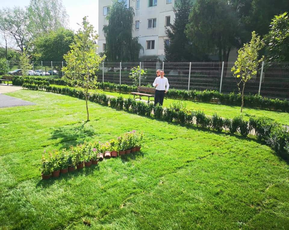 În curând, va fi gata noul parc din cartierul Mihai Viteazul, în vecinătatea străzii Matei Vlădescu