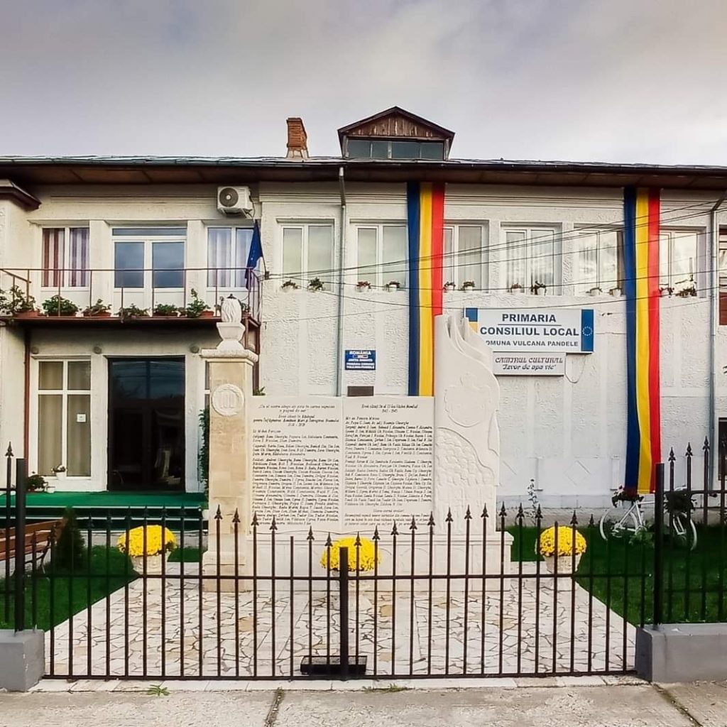 Vești bune, Primaria Vulcana Pandele anunță că cetățenii pot plăti taxele și impozitele online