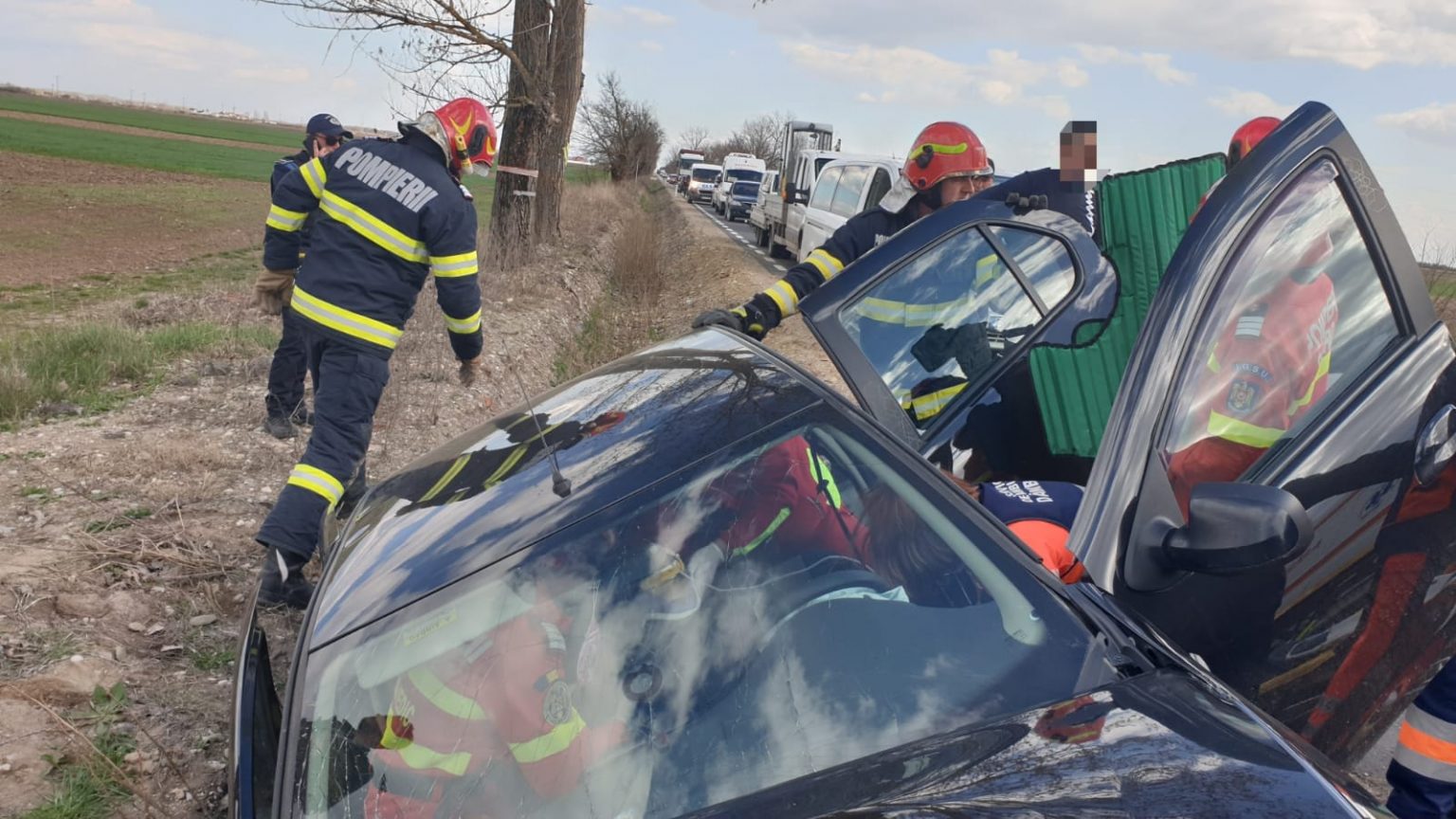 Pe DJ 711 Comișani, accidentele se țin lanț