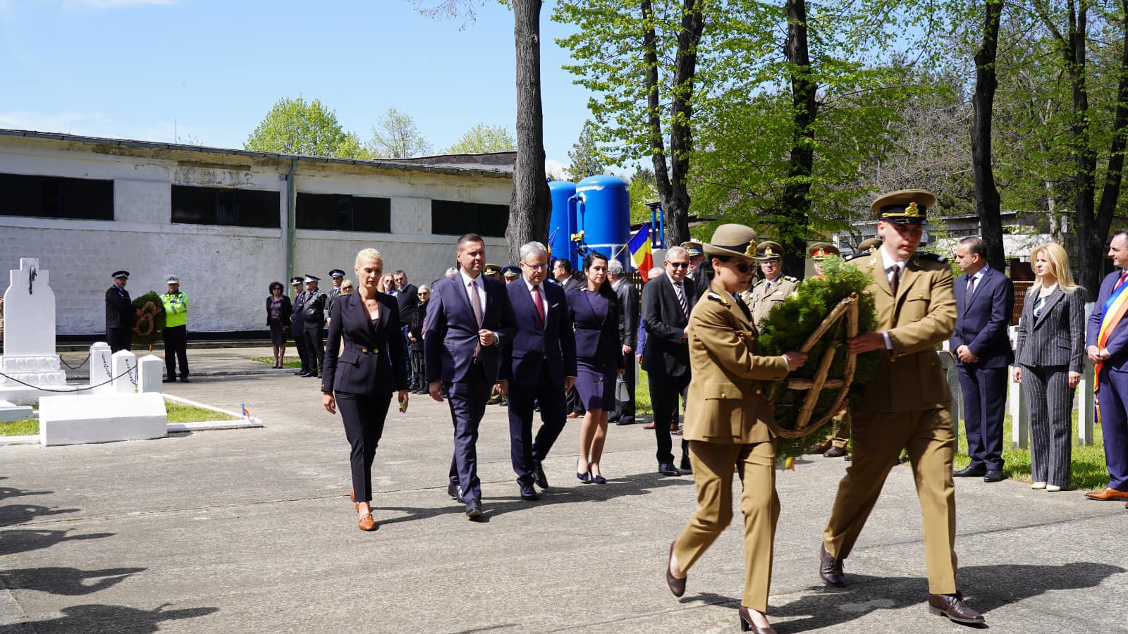 Garnizoana Târgoviște și autorităților au sărbătorit veteranii de război dâmbovițeni