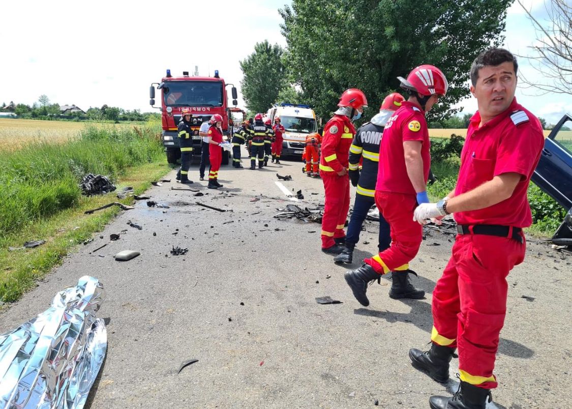 ȘOCANT: Fugarul din Cornești care a violat o fetiță de 13 ani, a provocat un accident grav, a murit atât el cât și șoferul mașinii în care a intrat frontal