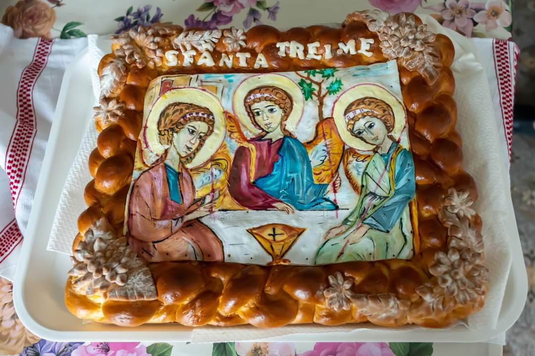 200 de ani de atestare documentară a Bisericii Sfânta Treime din orașul Găești, administrația locală condusă de primarul Gheorghe Grigore
