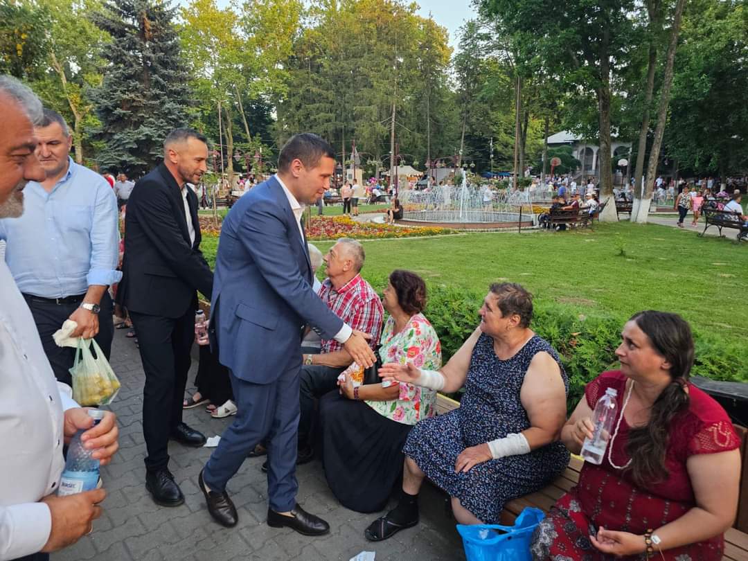  Organizația PSD Dâmbovița a participat la Ziua oraşului Găești 