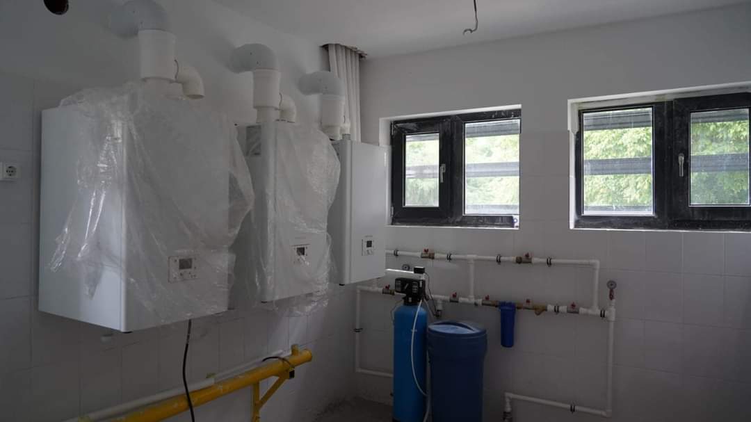 Modernizarea Școlii Gimnaziale Speciale din Târgoviște se apropie de finalizate va avea o nouă înfățișare și dotări adecvate standardelor actuale în ceea ce privește calitatea actului educațional!