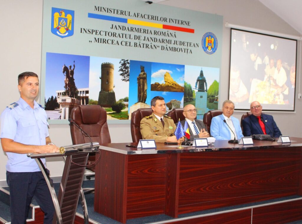Inspectoratul de Jandarmi Județean “Mircea cel Bătrân” Dâmbovița a găzduit manifestările dedicate celebrării Zilei Artileriei și Rachetelor Antiaeriene.