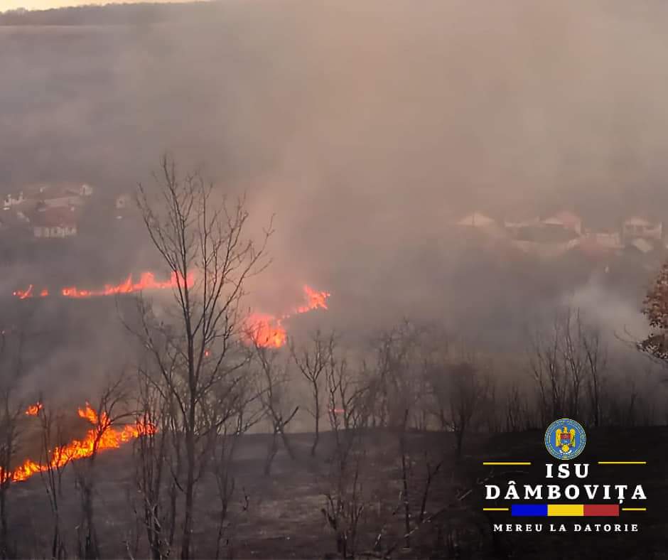 Opriți arderea vegetației uscate și evitați tragediile, în primele 10 zile ale lunii octombrie, pompierii au înregistrat peste 1.000 