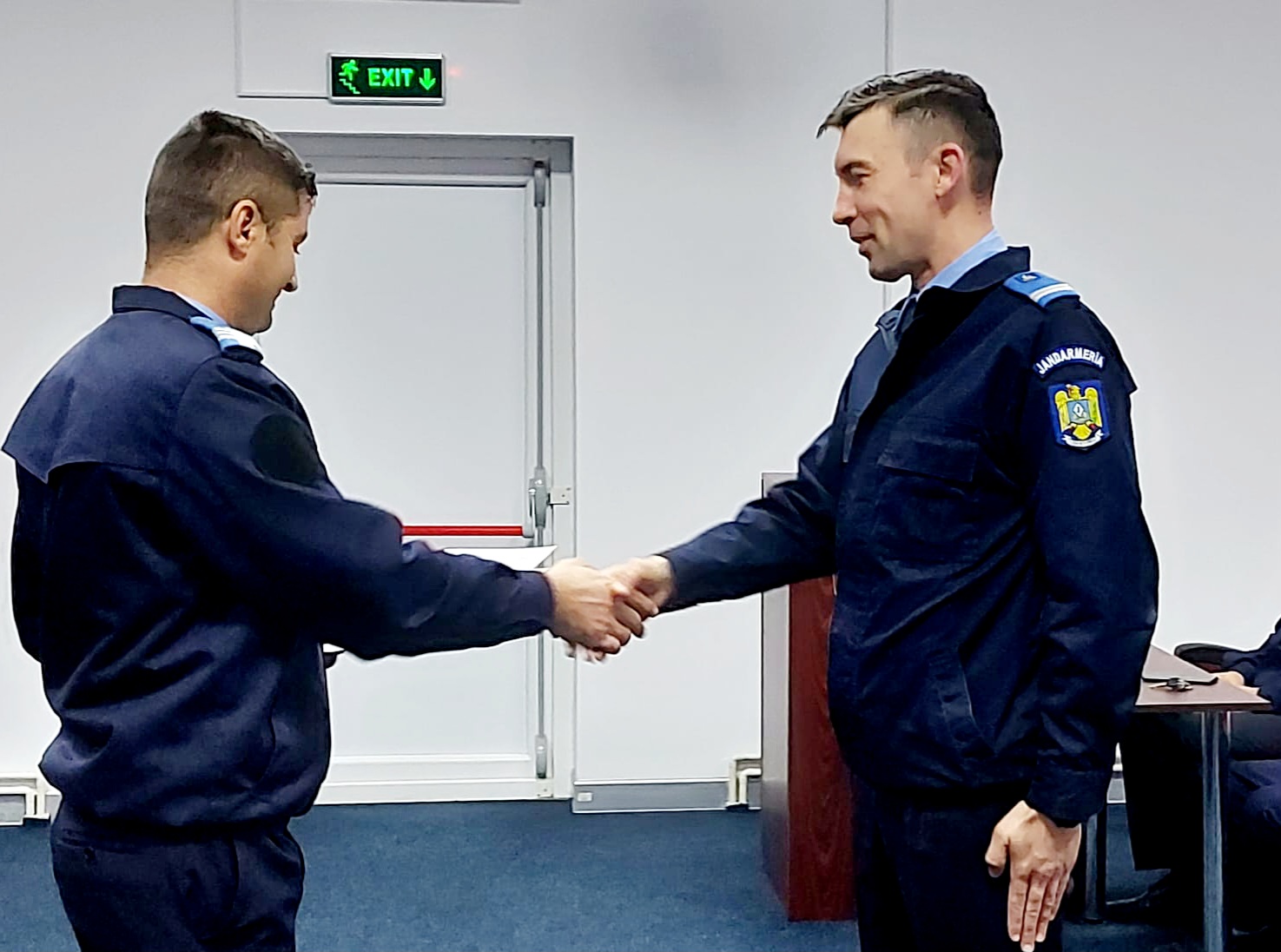 22 de jandarmi au foat avansați în grad cu ocazia Zilei Naţionale a României