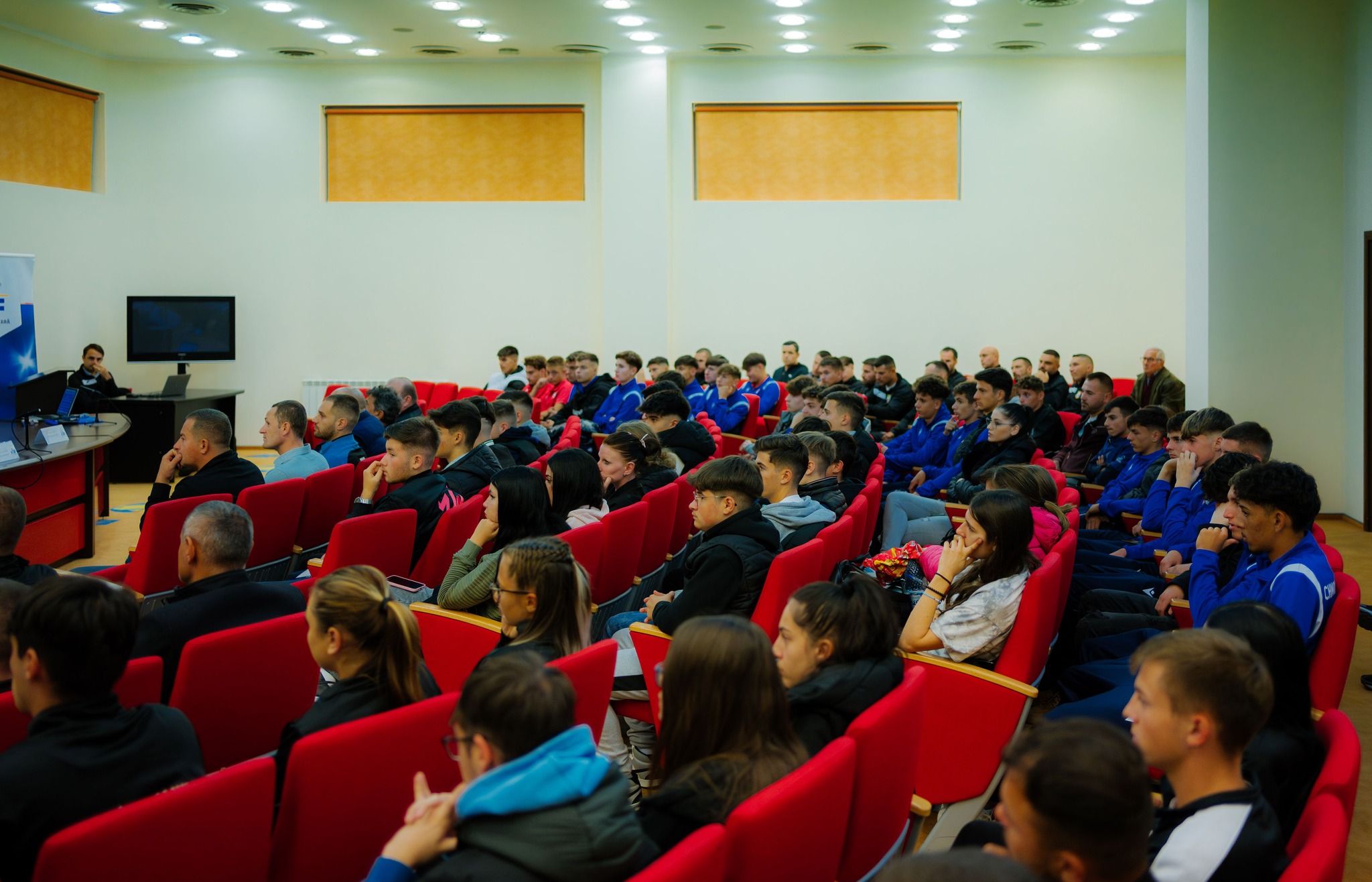 Lansarea Cursului de Formare a Arbitrilor la Târgoviște: O Prezență Masivă și Un Mesaj Puternic