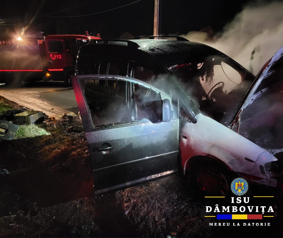 Incendiu la un autoturism în localitatea Voinești
