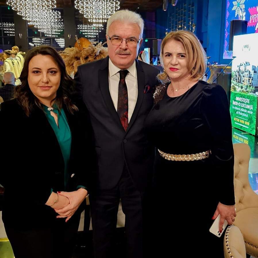 Gala Asociației Criminaliștilor din România: Cadre didactice de la Facultatea de Drept și Științe Administrative din Târgoviște au onorat invitația