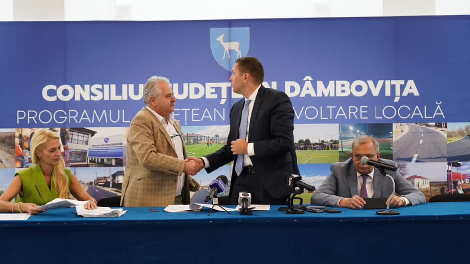 Anul 2024 va aduce finalizarea mai multor investiții în comuna Mănești Anul 2024 va aduce finalizarea mai multor investiții în comuna Mănești