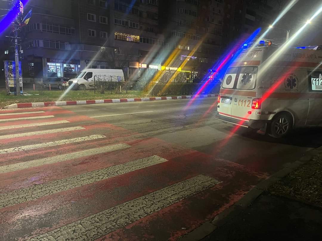 Pieton lovit pe trecerea de pietoni în  municipiul Târgoviște, potrivit SAJ Dâmbovița prin apel la 112 au fost alocate resurse ale SAJ Dâmbovița