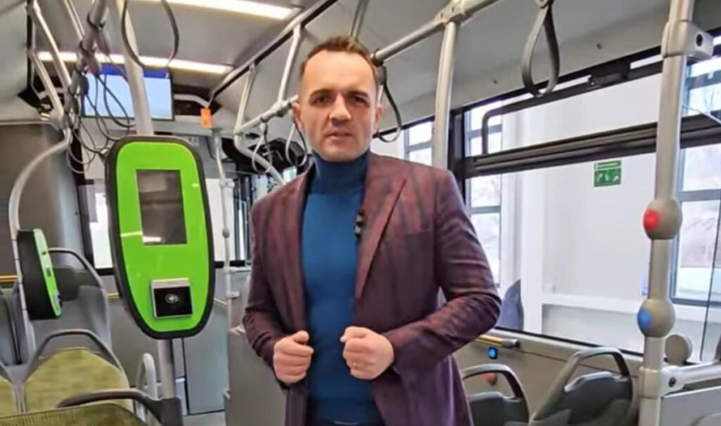 Din luna ianuarie 2024, Sistemul e-ticketing, destinat transportului public de călători din Târgoviște, devine funcțional