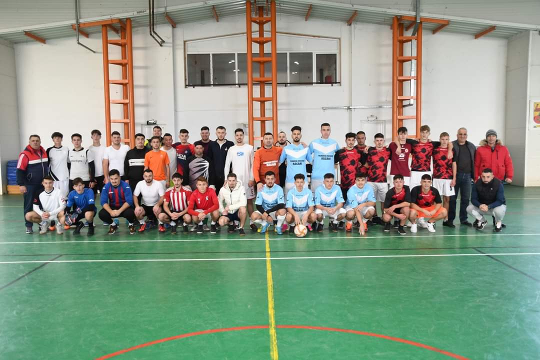 La Răcari se păstrează tradiția: CUPA "NICULAE DUMITRU", EDIȚIA "MOȘ CRĂCIUN" 2023.