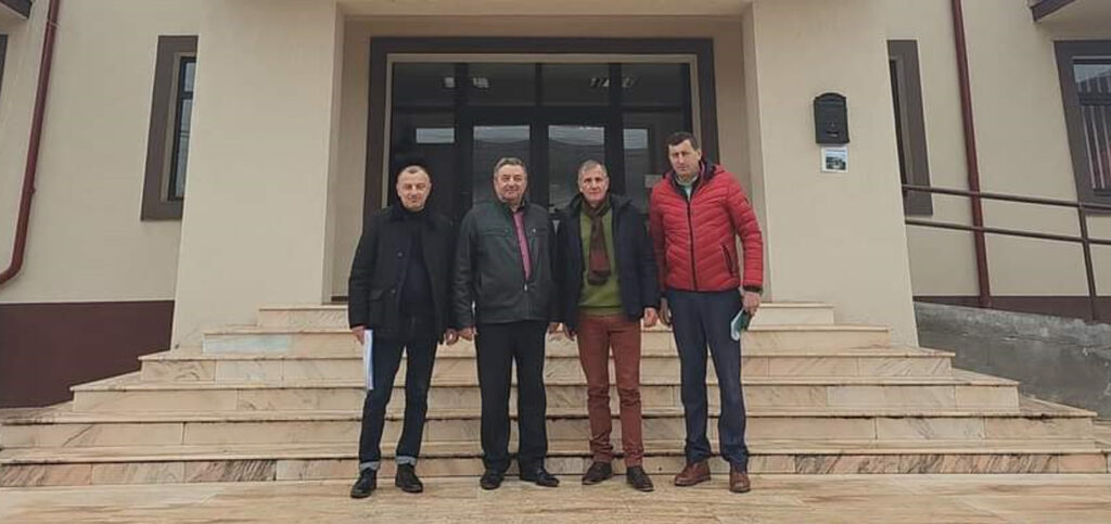 Vești bune pentru locuitorii comunei Malu cu Flori: Va începe investiția ce vizează  înființare sistem inteligent de distribuție gaze naturale.