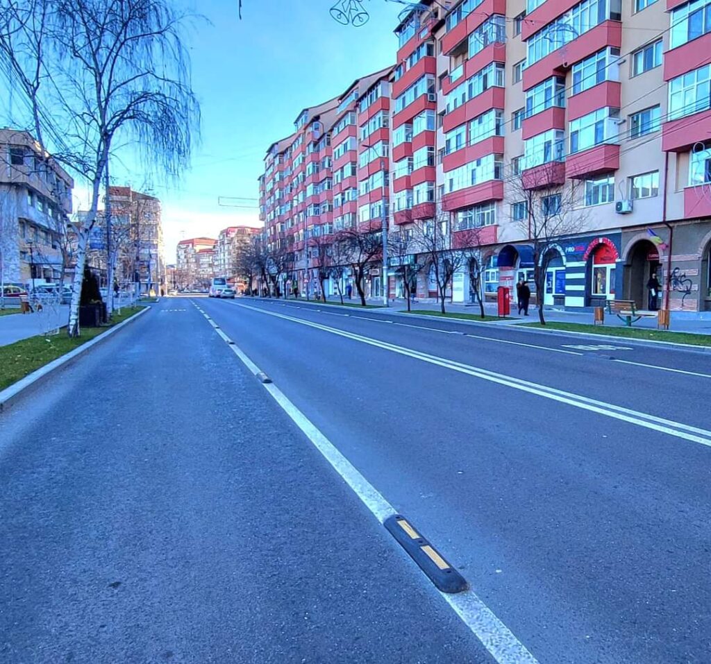 20 km de străzi din municipiul Târgoviște, au fost asfaltate în anul 2023, modernizarea infrastructurii rutiere reprezintă o prioritate pe agenda administrației târgoviștene.