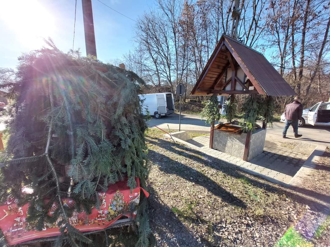 De Bobotează, voineștenii sunt așteptați la procesiunea ce va avea loc la "Fântâna de la Moară"
