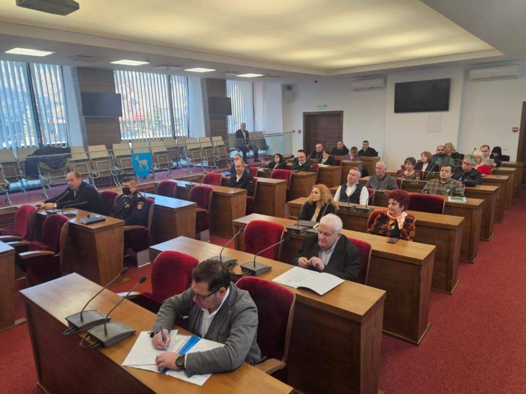 ITM Dâmbovița a prezentat rezultatul acțiunilor de control din 2023, în ședința Colegiului Prefectural,  prima ședință  din anul 2024, care a avut pe ordinea de zi următoarele teme: 