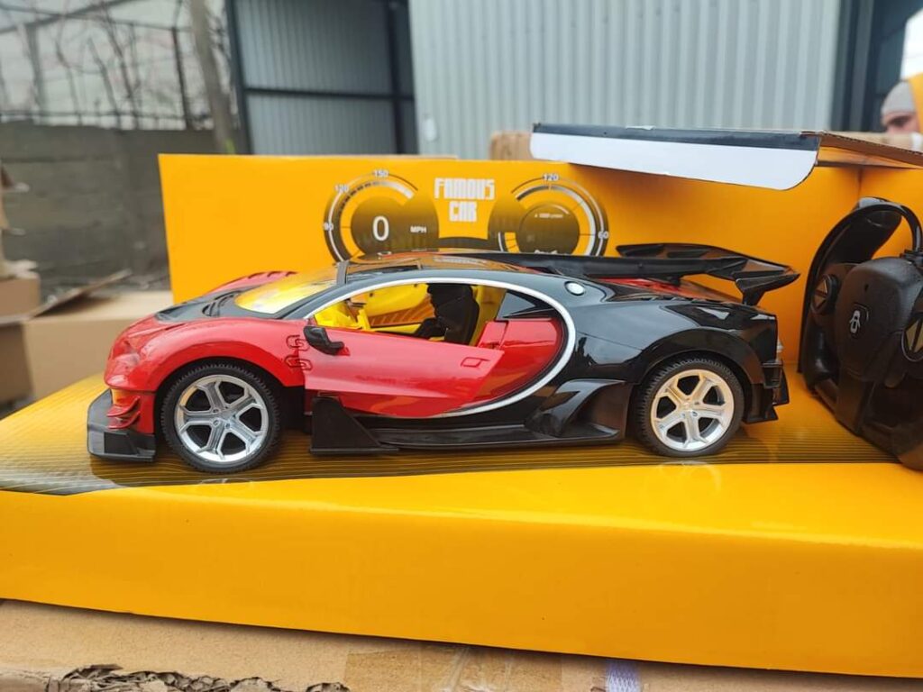 Mașinuțe contrafăcute, inspectorii vamali din cadrul Biroului Vamal de Frontieră Constanța Sud au reținut 1.760 bucăți mașinuțe succeptibile de a fi contrafăcute.