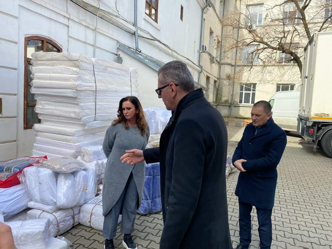 Toate DGASPC-urile vor primi paturi, saltele, perne, pături și obiecte de îmbrăcăminte, destinate copiilor şi tinerilor instituţionalizaţi