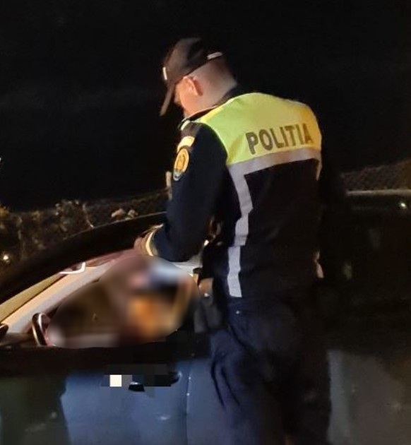 Un tânăr de 19 de ani, din Lungulețu, a fost depistat drogat la volanul unui autoturism Un tânăr de 19 de ani, din Lungulețu a fost depistat drogat la volanul unui autoturism,polițiștii din cadrul Formațiunii Rutiere Titu