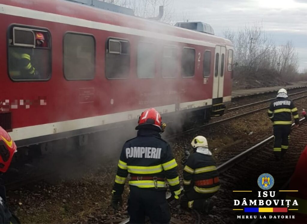 Incendiu produs la un vagon de tren în orașul Titu