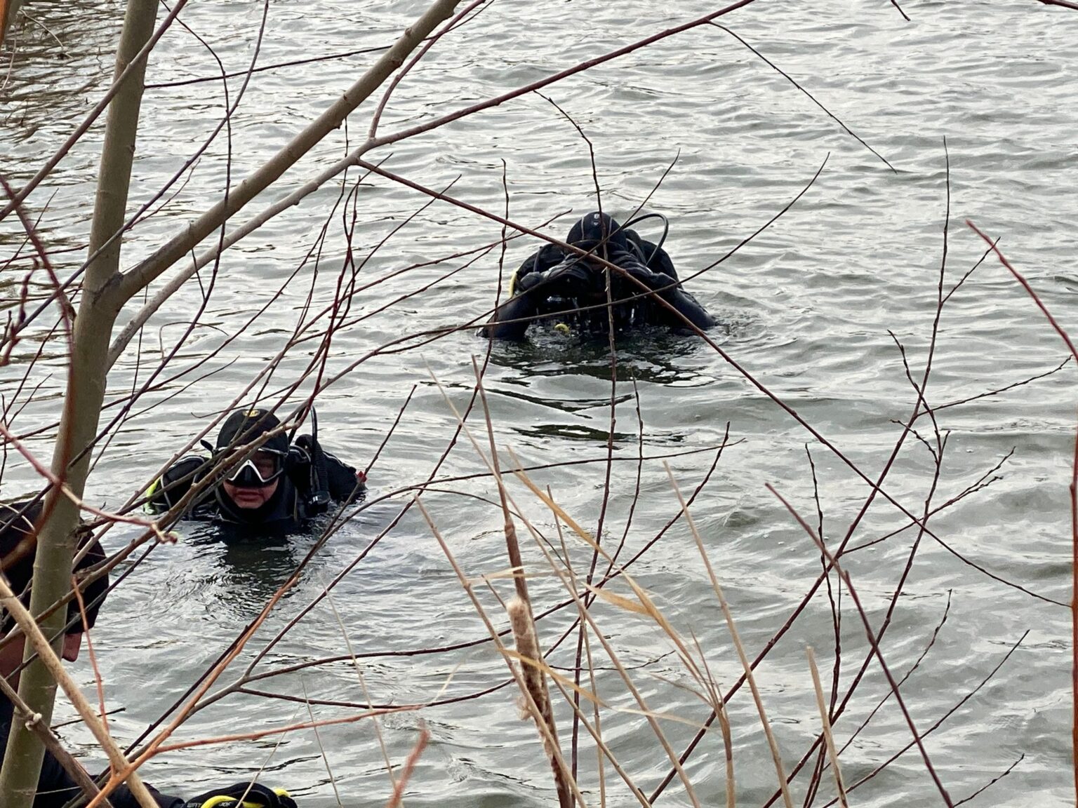 Pompierii dâmbovițeni au fost solicitați să intervină raza localității Visina, în cazul unei persoane înecate. 