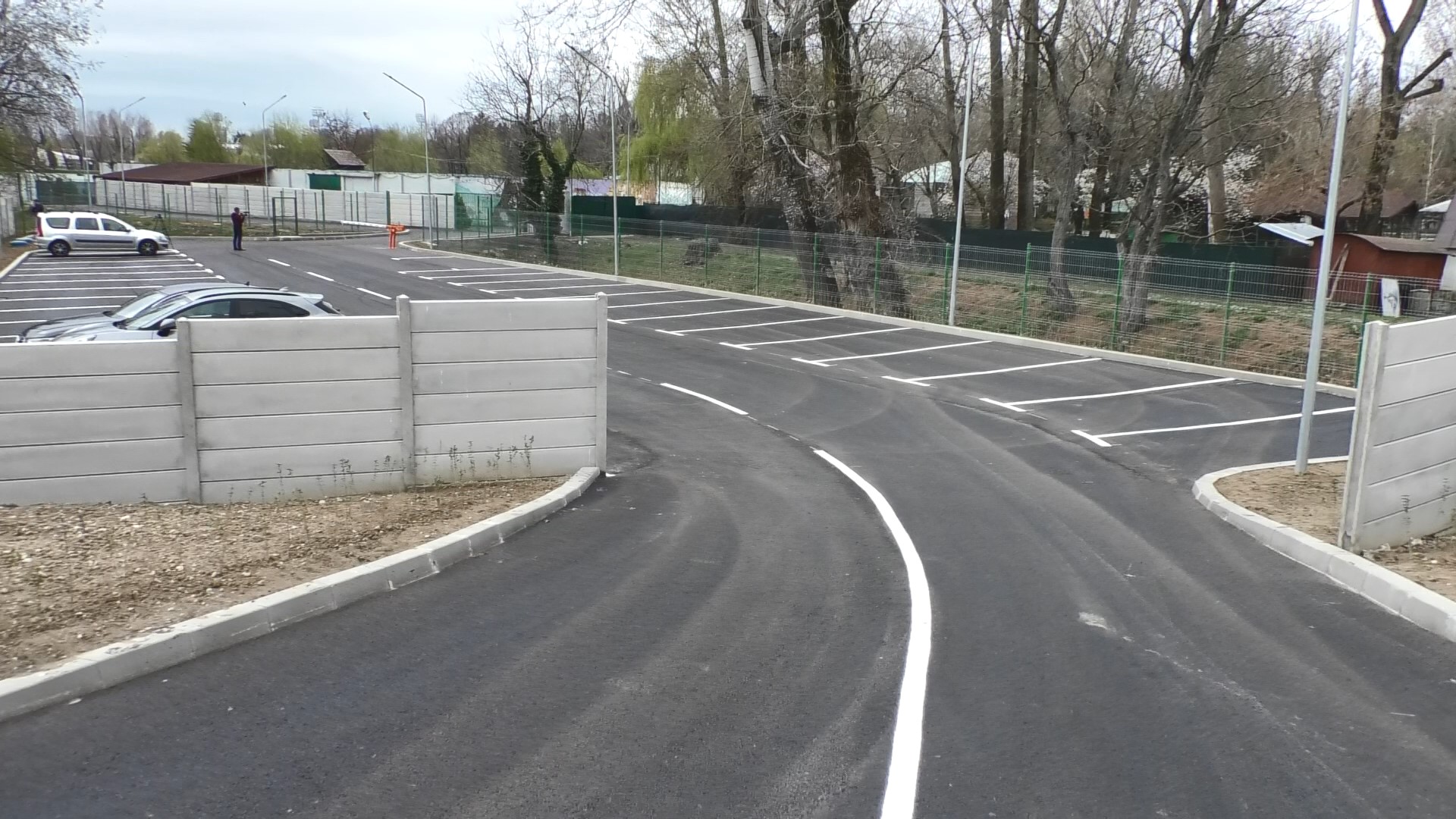 De mâine dimineață, se va putea utiliza noua intrare în parcul Chindia și la Gradina Zoologică din Târgoviște, intrare realizată pe strada Cornel Popa