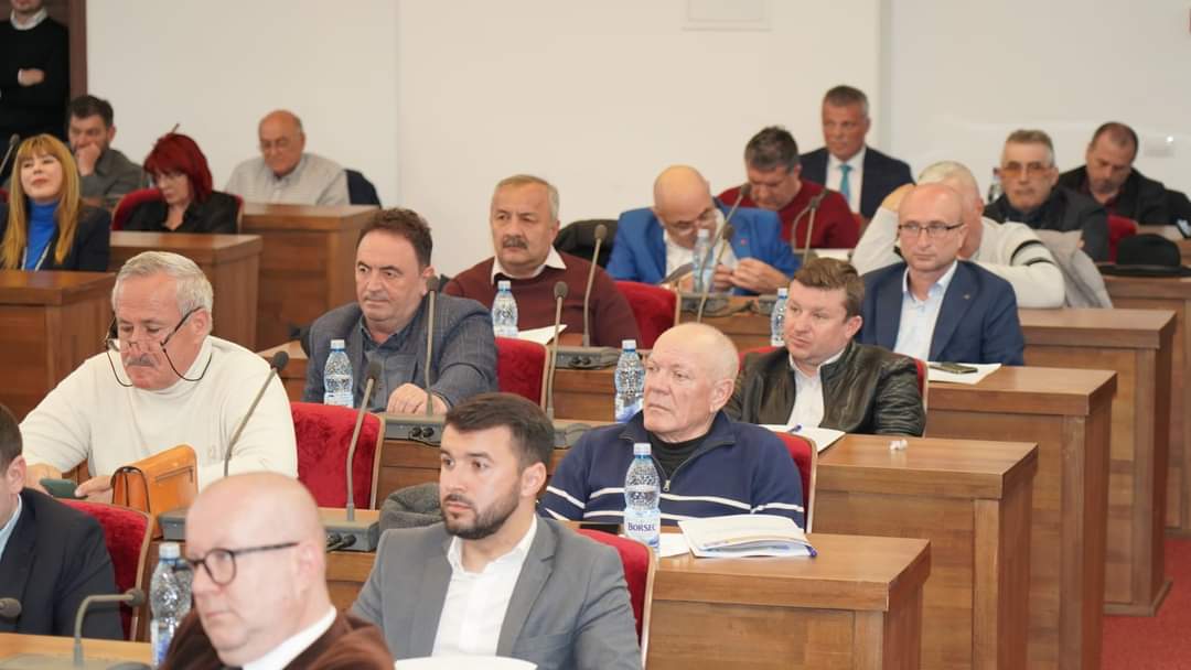 A avut loc Adunarea Generală a Asociației Comunelor din România, Filiala Județeană Dâmbovița, lucrările s-au desfășurat la sediul CJ Dâmbovița.