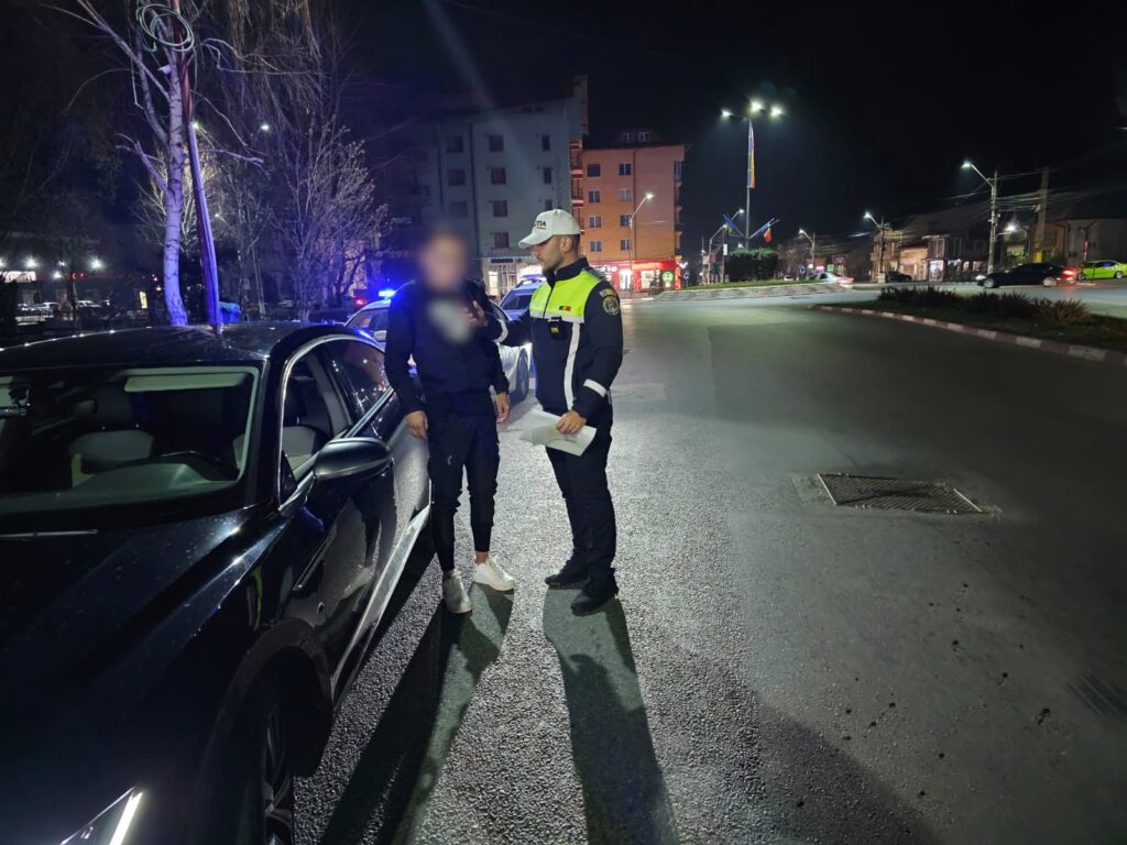 Polițiștii rutieri dâmbovițeni au acționat pentru depistarea  șoferilor beți sau drogați ,în cursul nopții de 9 spre 10 martie