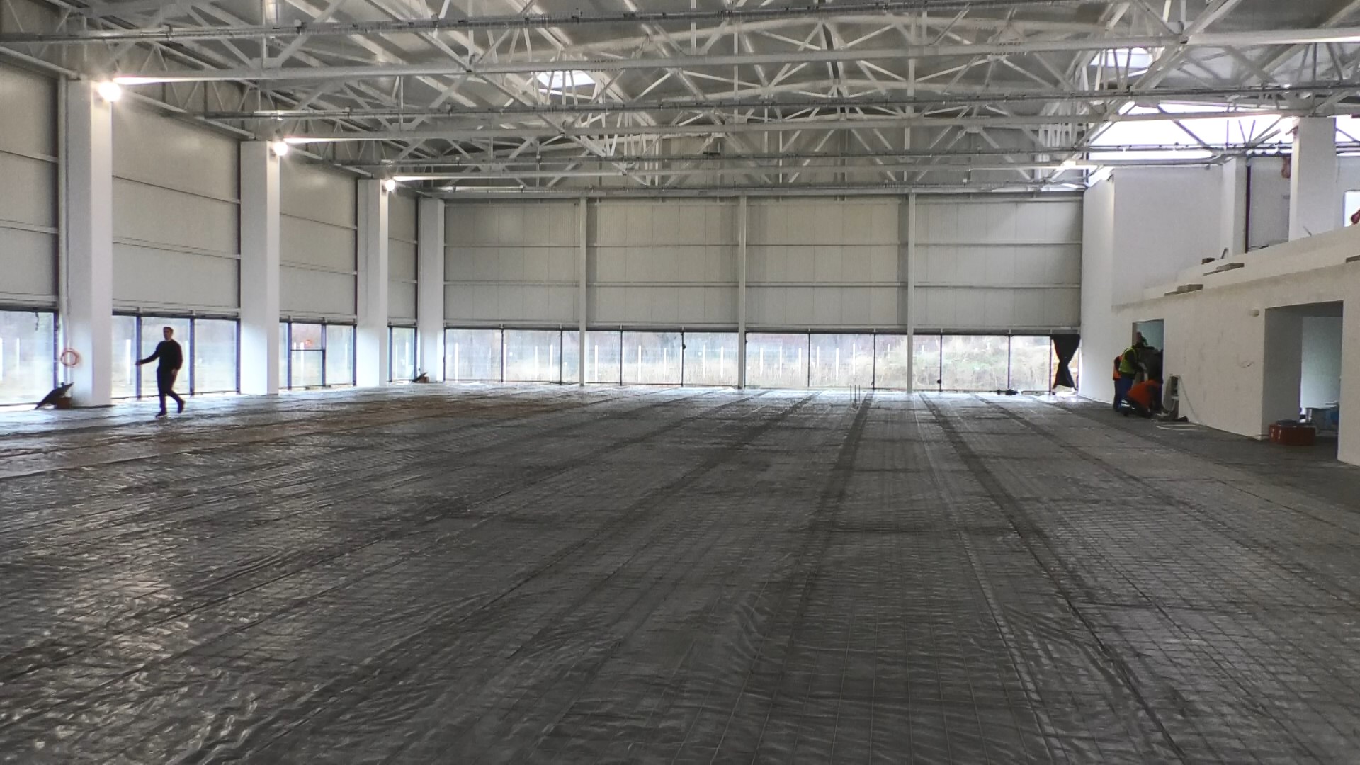 Sala de sport realizată de Primăria Târgoviște în Campusul Universității ”Valahia” , se apropie de final, se lucrează în ritm susținut la această investiție.