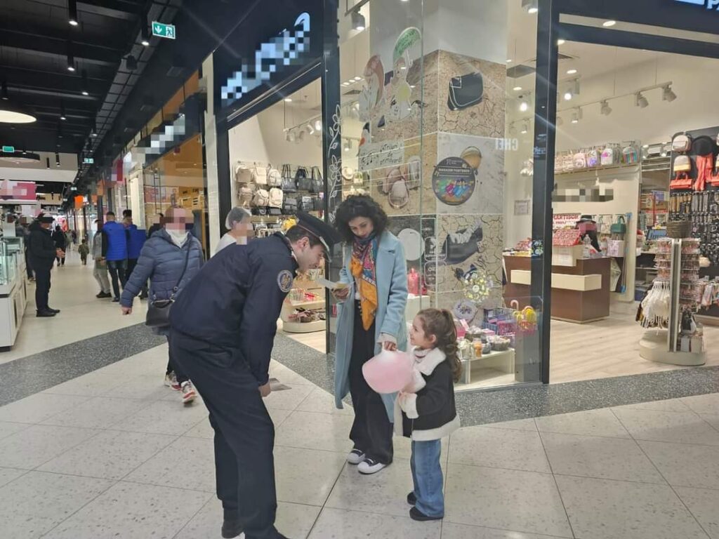 Salvatori din pasiune! Pompierii dâmbovițeni împreună cu voluntarii din cadrul programului "Salvatori din pasiune" au fost prezenți în  weekend