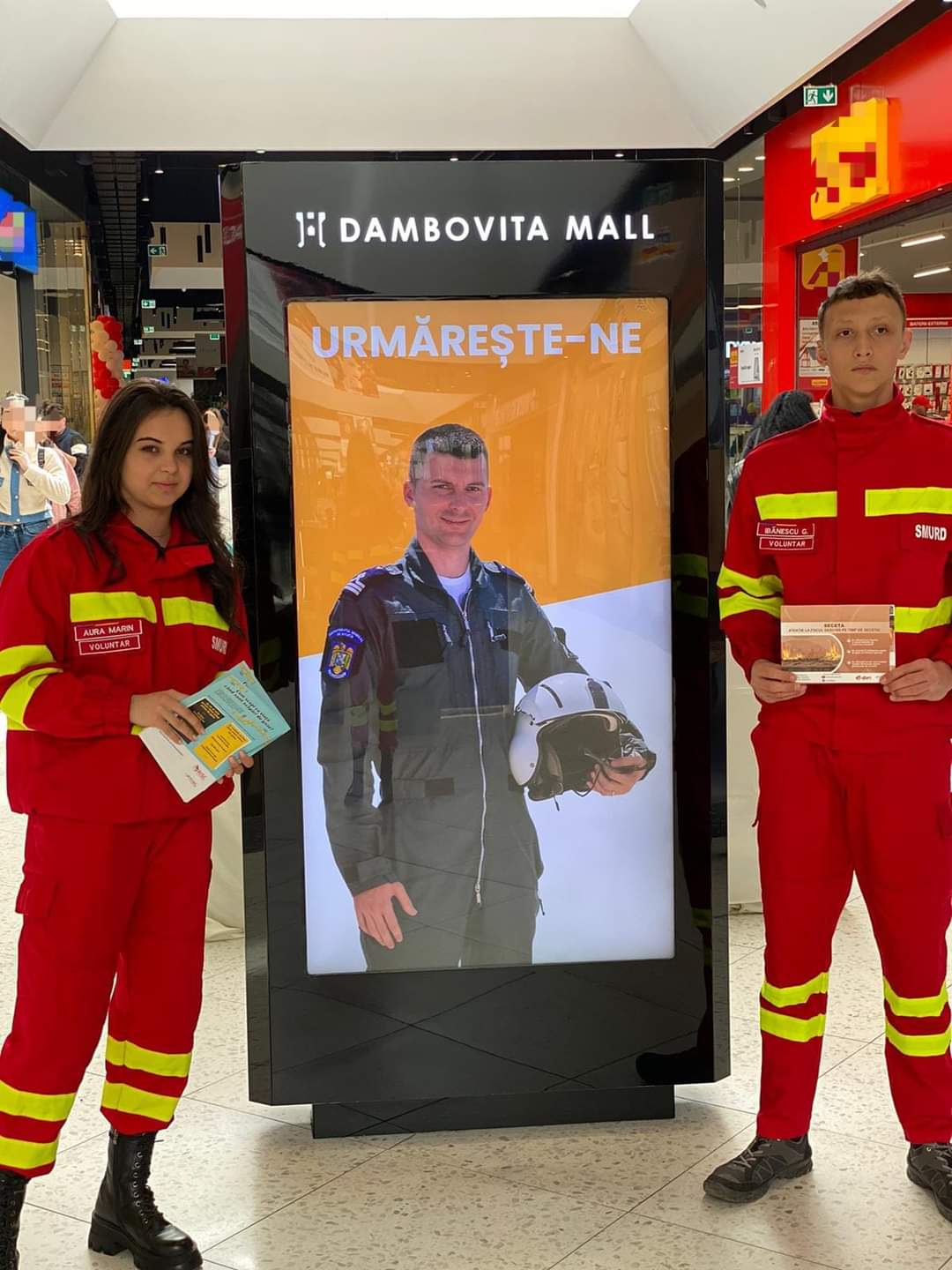 Salvatori din pasiune! Pompierii dâmbovițeni împreună cu voluntarii din cadrul programului "Salvatori din pasiune" au fost prezenți în weekend