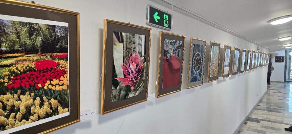 Expoziția de fotografii intitulată ”Women Eyes/Ochii femeilor la Târgoviște 