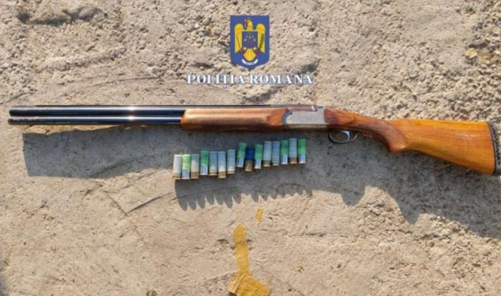 La Șotânga, o femei, de 63 de ani, deținea ilegal o armă letală și muniția aferentă, la data de 27 aprilie a.c., polițiștii