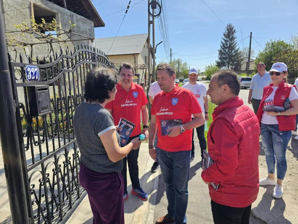 A fost un sfârșit de săptămână plin pentru echipa PSD Dâmbovița A fost un sfârșit de săptămână plin pentru echipa PSD Dâmbovița care a stat de vorbă cu oamenii din majoritatea localităților dâmbovițene